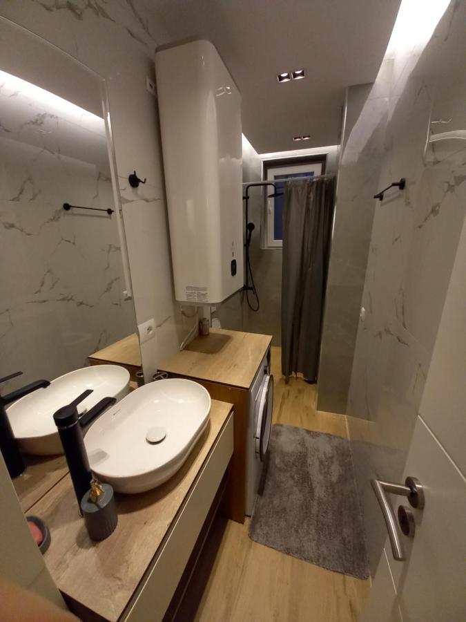 Rita Apartment Gjakova Екстер'єр фото